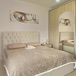 Mary's Luxury 2
