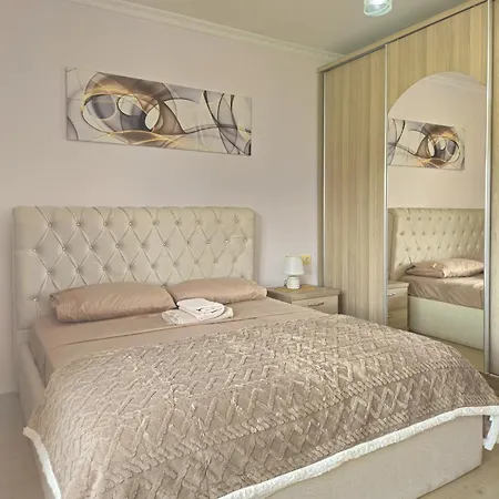 Mary's Luxury 2