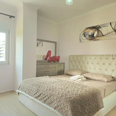 Appartamento Mary's Luxury 2 Pogradec